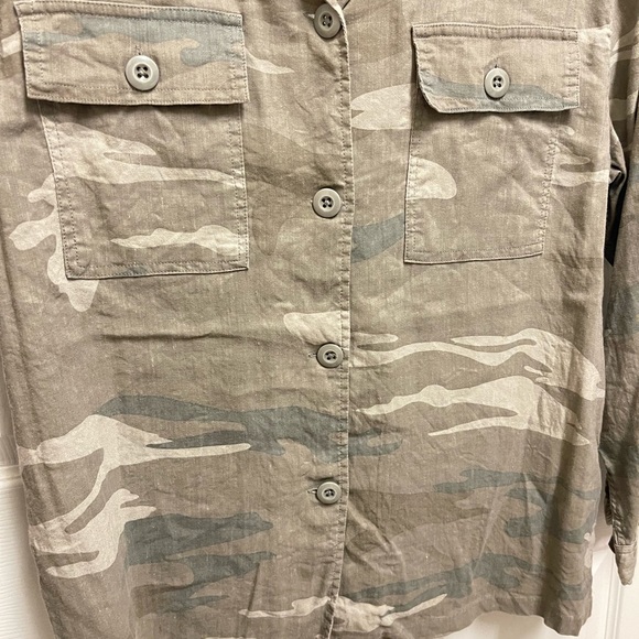 Rails Everett Camo Button Down - Picture 7 of 11